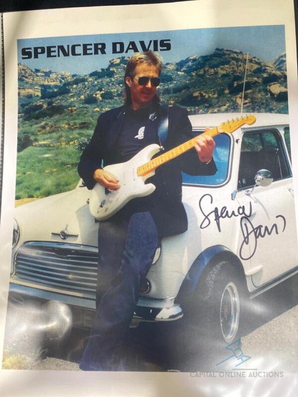 Spencer Davis signed photo