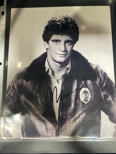 Ed Marinaro signed Hill Street Blues photo