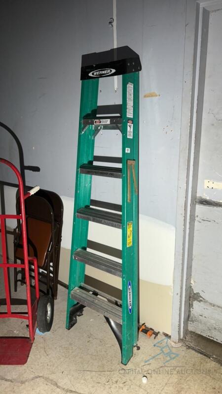 1 Ladder and 1 Dolly