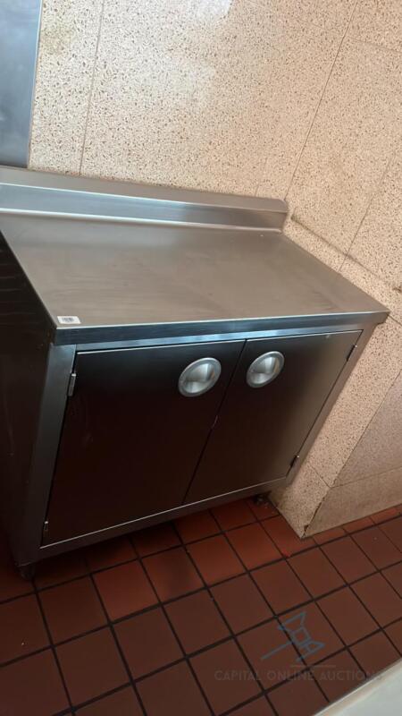 Stainless steel cabinet