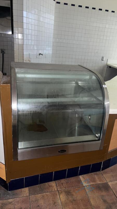 Refrigerated curved glass Bakery` case