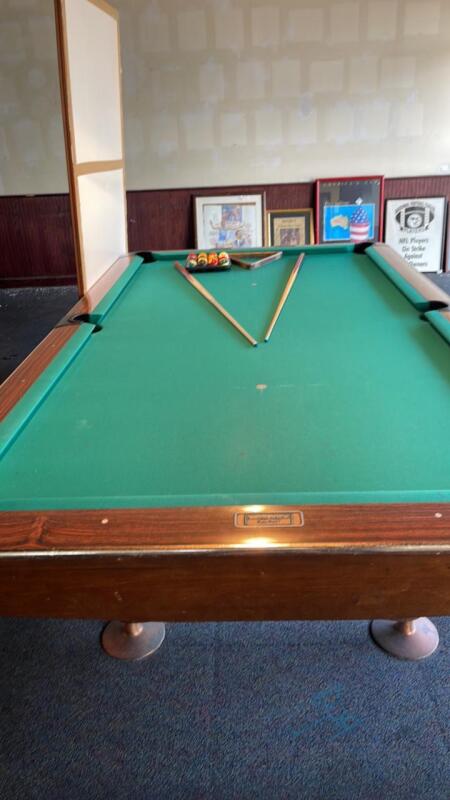 Pool Table - Brunswick Gold Crown 3