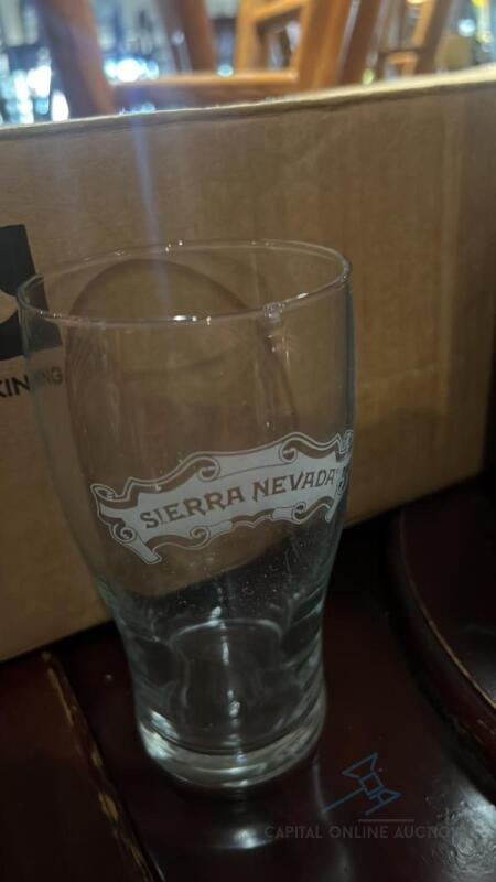 Lot of 24 Sierra Nevada 16 oz glasses