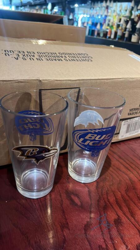 Lot of 14 Ravens Bud Light 16 oz glasses