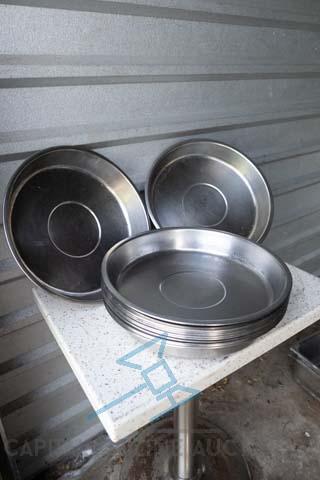 Round Metal Dishes