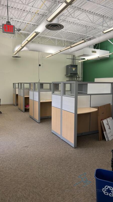 Lot of 8 Office Cubicles