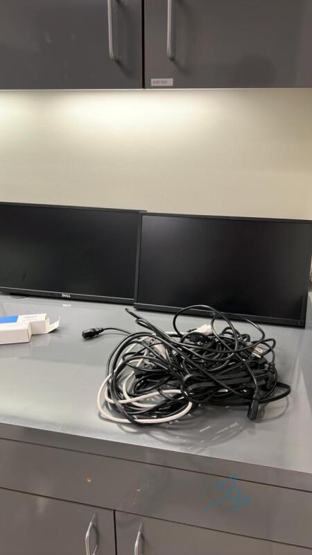 5 Computer Monitors and cables(as pictured)