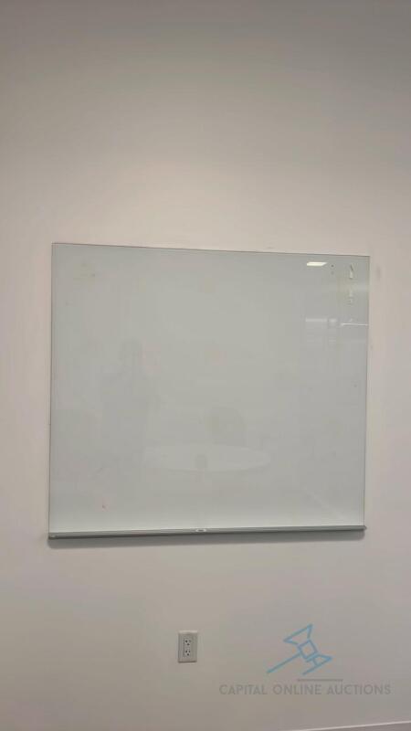 4’x3.5’ Glass Whiteboard