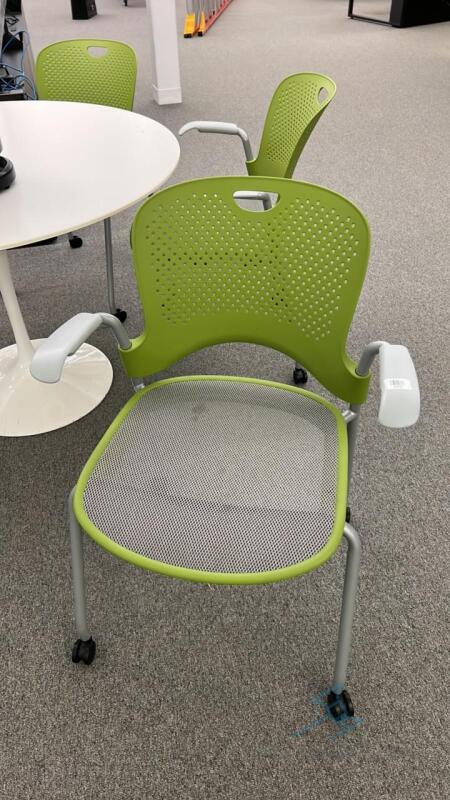 4 Mesh and Plastic rolling chairs