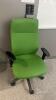 6 green adjustable office chairs - 5