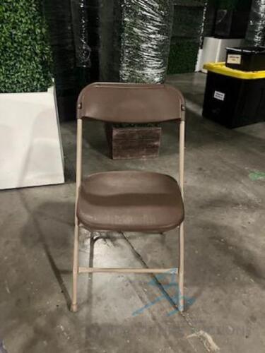 (142) Brown Folding Chair