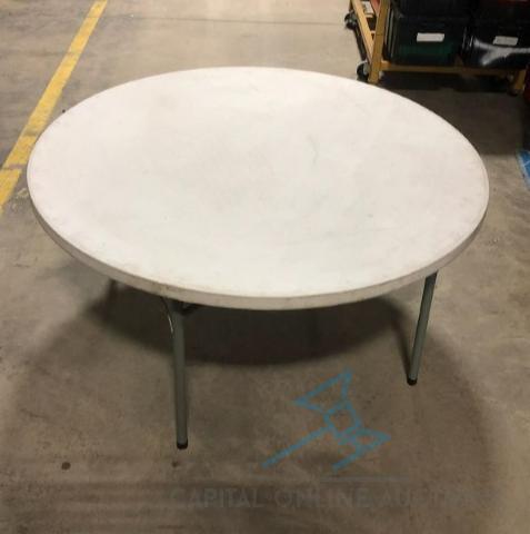 (16) 72" Round Resin Table