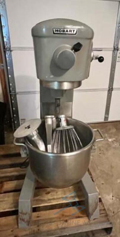 Hobart 30 Qt Mixer - Located in Springfield VA 22153