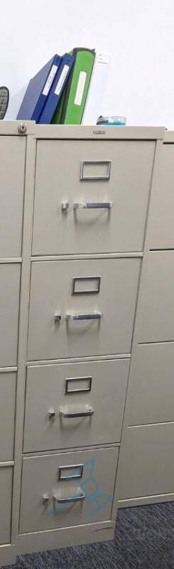 Metal file cabinet (JG6)