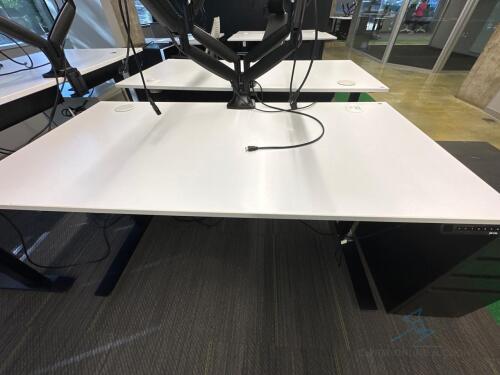 Jarvis High low adjustable desk