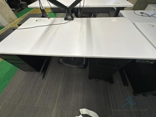 Jarvis High low adjustable desk