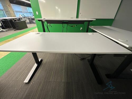 Jarvis High low adjustable desk