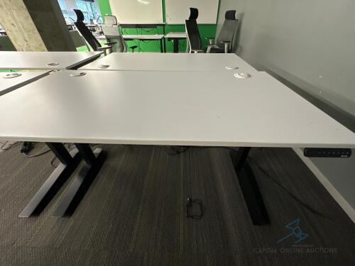 Jarvis High low adjustable desk