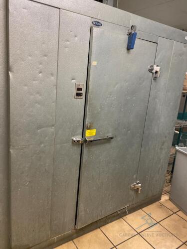 Norlake Self Contained Walk In Freezer with Floor