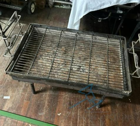 3FT CHARCOAL GRILL