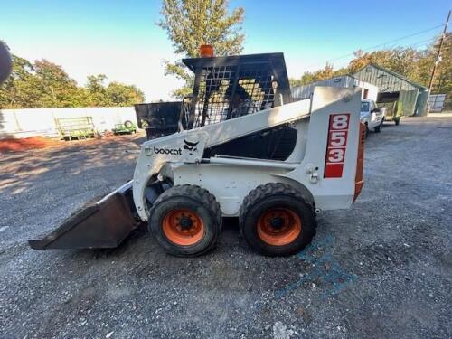 Bobcat 853 Loader