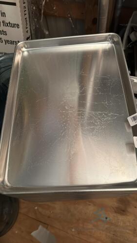 (25) New half sheet pans