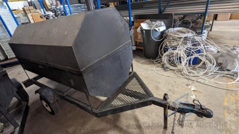 Grill, 3x6 Charcoal Tow behind w Lid - Local pickup only