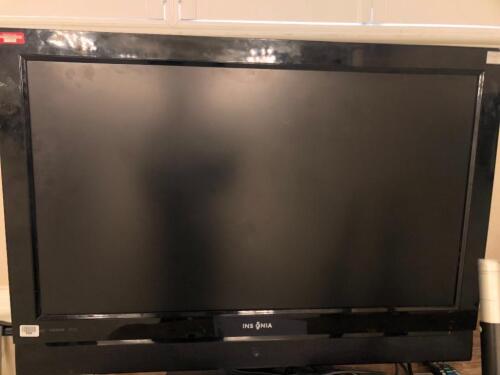 42" HD Insignia TV