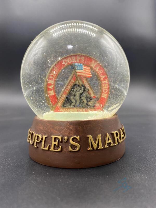 Marine Corps Marathon Snowglobe