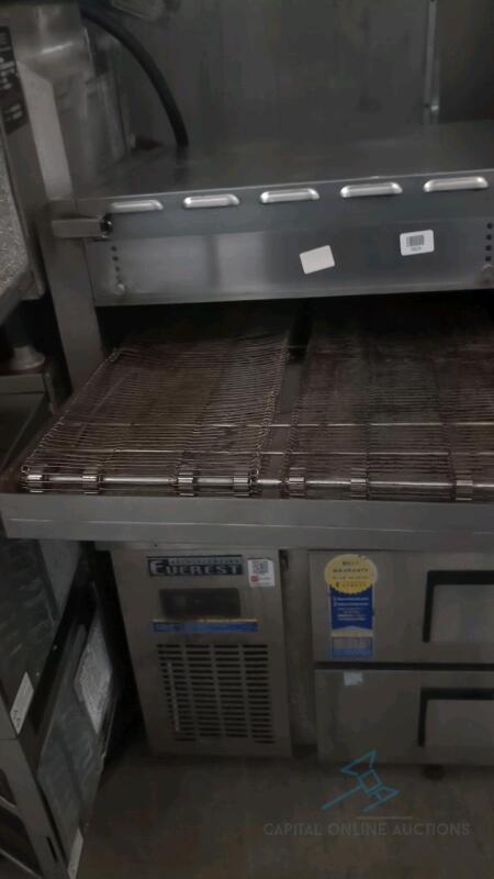 Everest Pizza Conveyor Oven