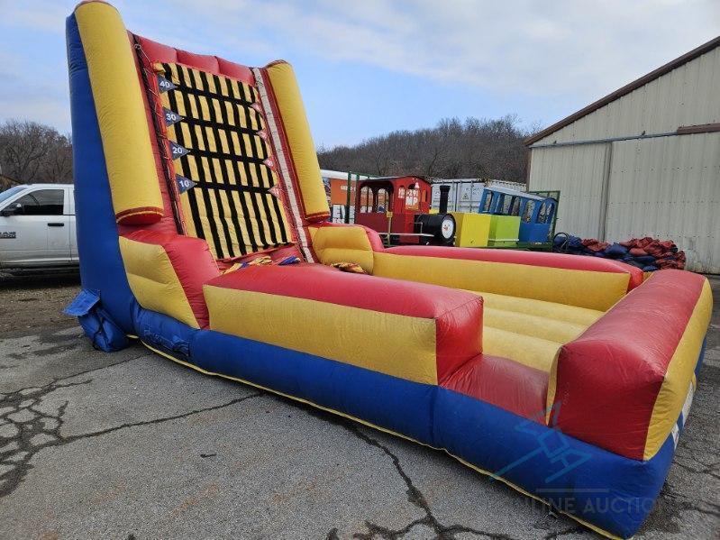 Velcro Wall