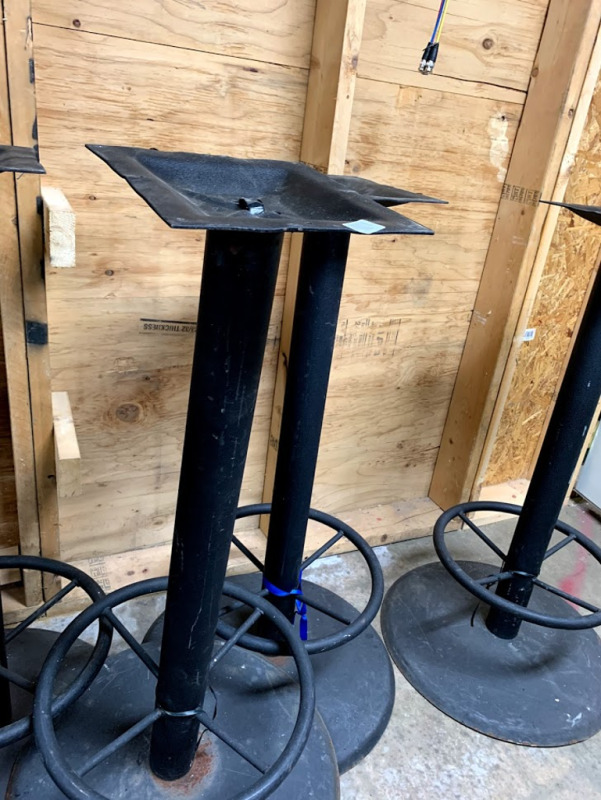 4 Cocktail Table Stands