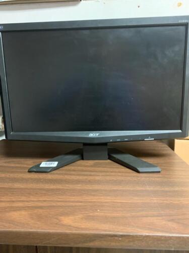 18" HP Computer Monitor