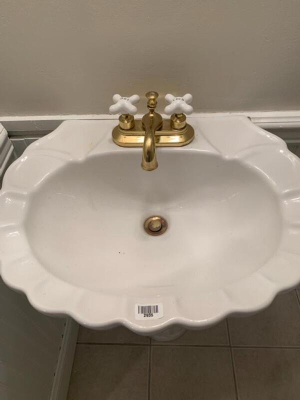 White Scallop Hand Sink 34"H x 22"W x 17" Deep