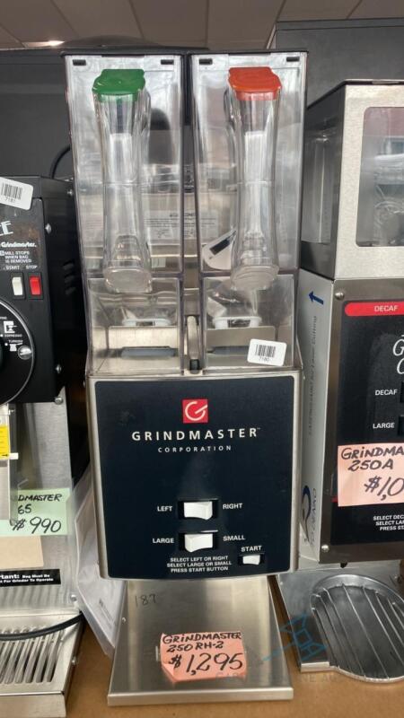 Show Room Model Never Used - Grindmaster-UNIC-Crathco Coffee Grinder