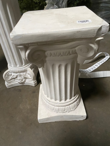 COLUMNS