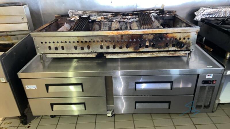 Avantco Refrigerated Chef’s Base with Grill