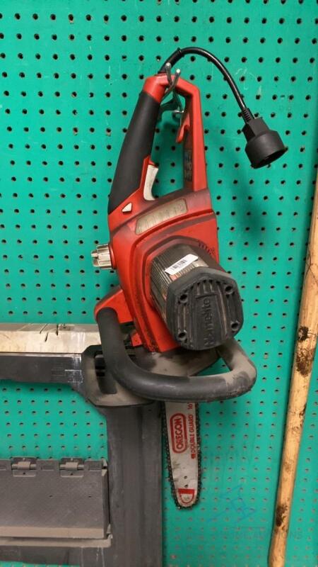 Homelite Oregon Chainsaw