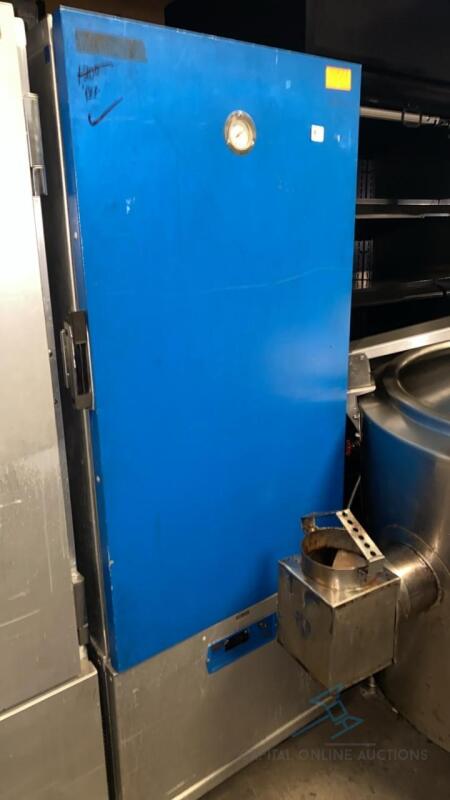 Cres Cor Cabinet Refrigerator