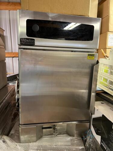 New Winston Half Size CVap Cook and Hold Oven