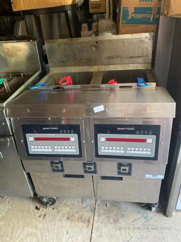 Henny Penny two well fryer