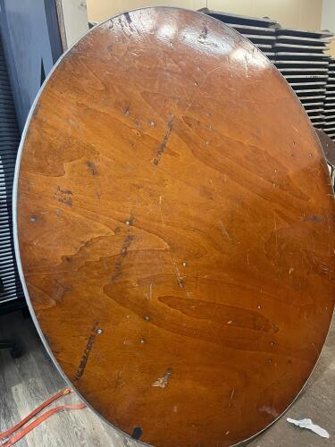 (10) 72 inch round tables