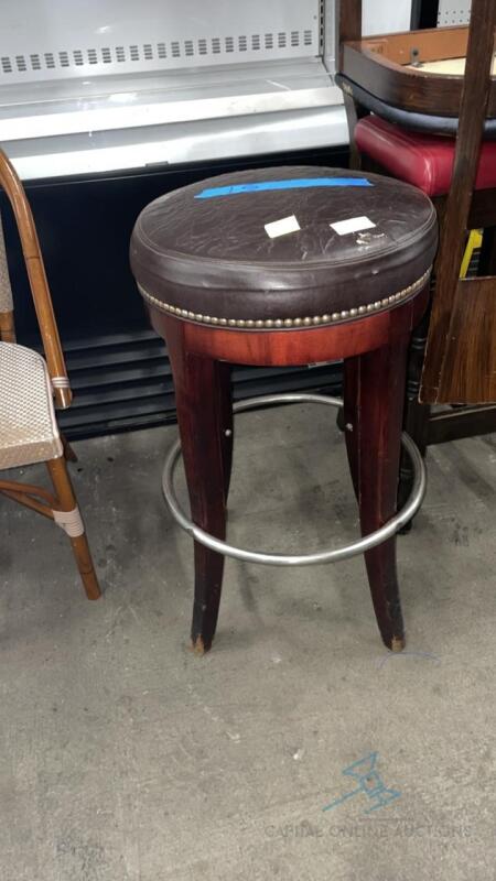 (15) Bar Stools