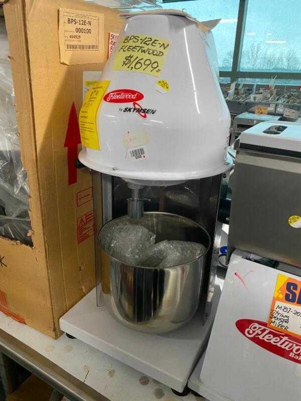 NEW Skyfood MIXER