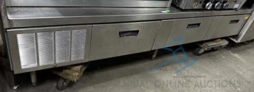 Chef's 3 drawer refrigerated base