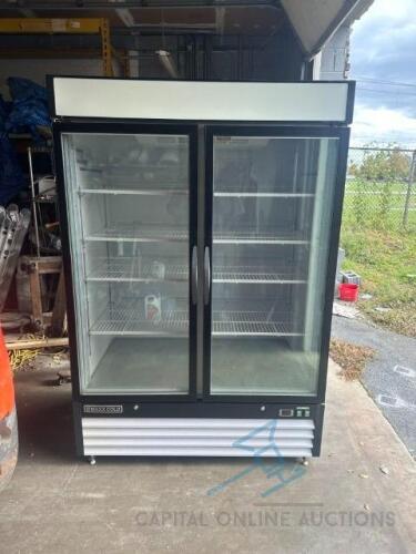 Maxxcold 2 door freezer, glass door merchandiser