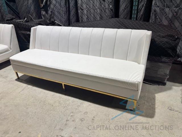 (13) soho sofa with arms