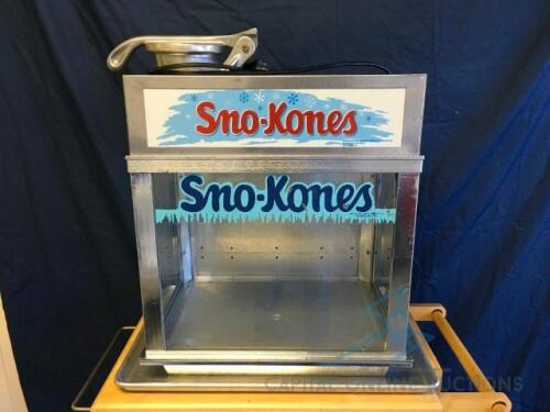 Sno-Kone Machine with Drip Pan