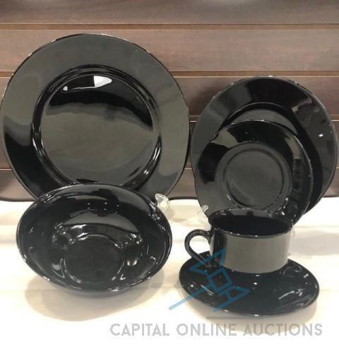 (1220) Dinnerware -Black