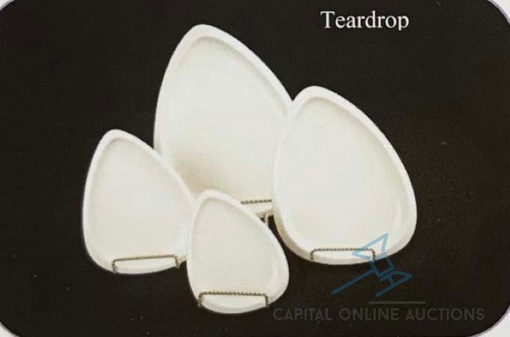 (441) TEAR DROP Plates 8.25''